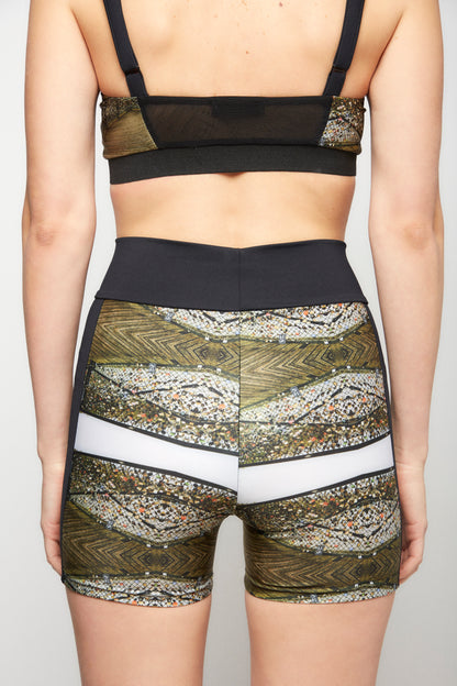 LOVE LOCK BRIDGE PATTERN SHORTS